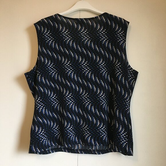 Vintage Cleo Canadian Made Trippy Wave Tank Top - Picture 2 of 12